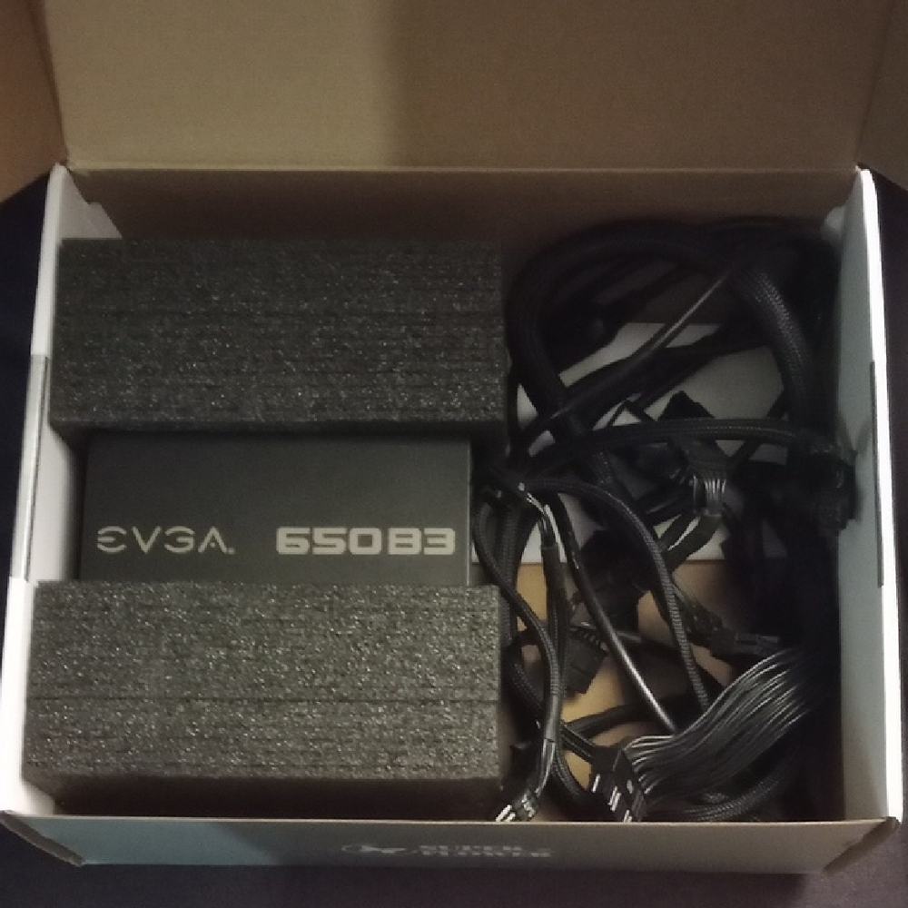 EVGA 650 B3 Power Supply